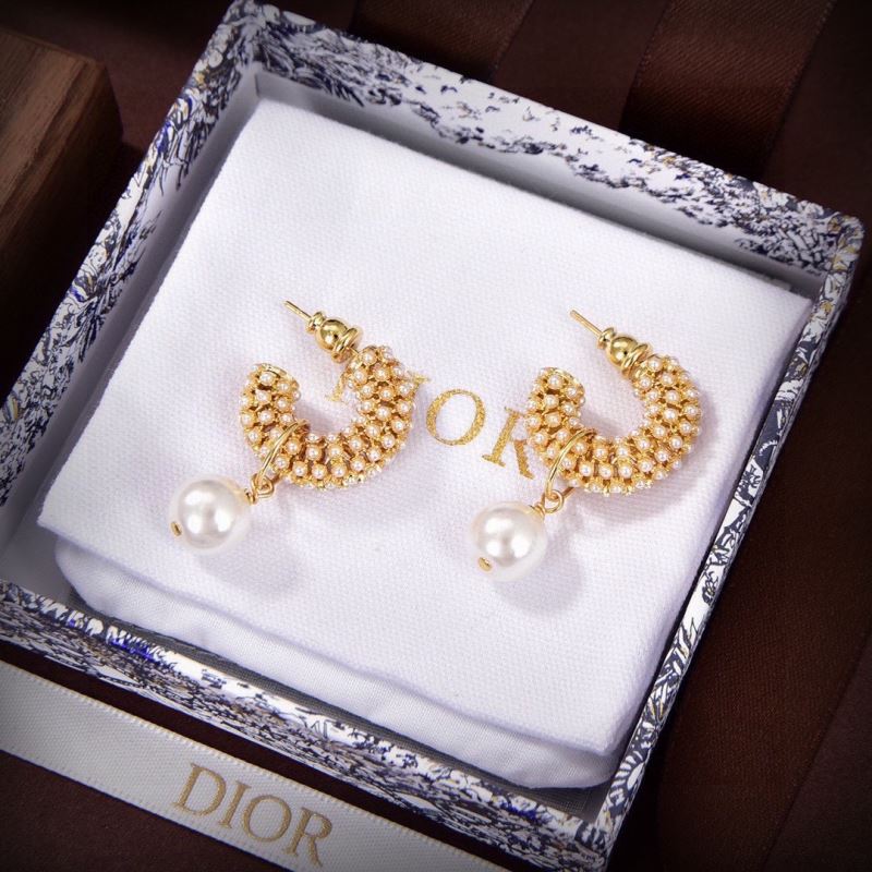 chr1st1an D10r earrings
